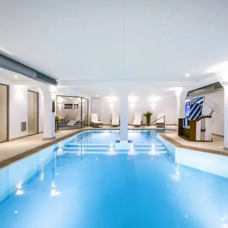 Ferienwohnung-juist-strandburg 206 Fuer 2 Bis 5 Personen Mit Schwimmbad Und Sauna * Juist
