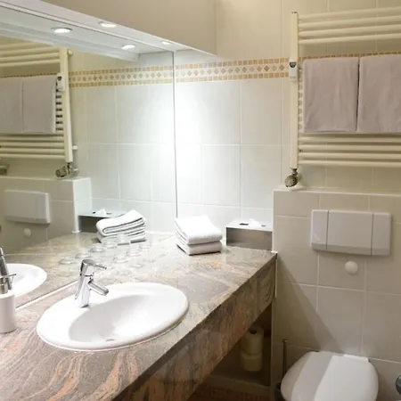 Apartamento Ferienwohnung-juist-strandburg 206 Fuer 2 Bis 5 Personen Mit Schwimmbad Und Sauna *