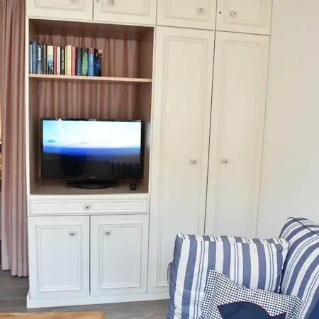 Ferienwohnung-juist-strandburg 206 Fuer 2 Bis 5 Personen Mit Schwimmbad Und Sauna Lejlighed Juist